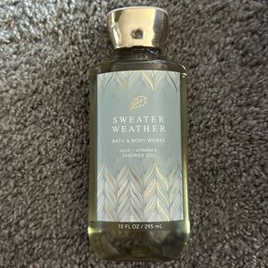 Sweater Weather shower gel